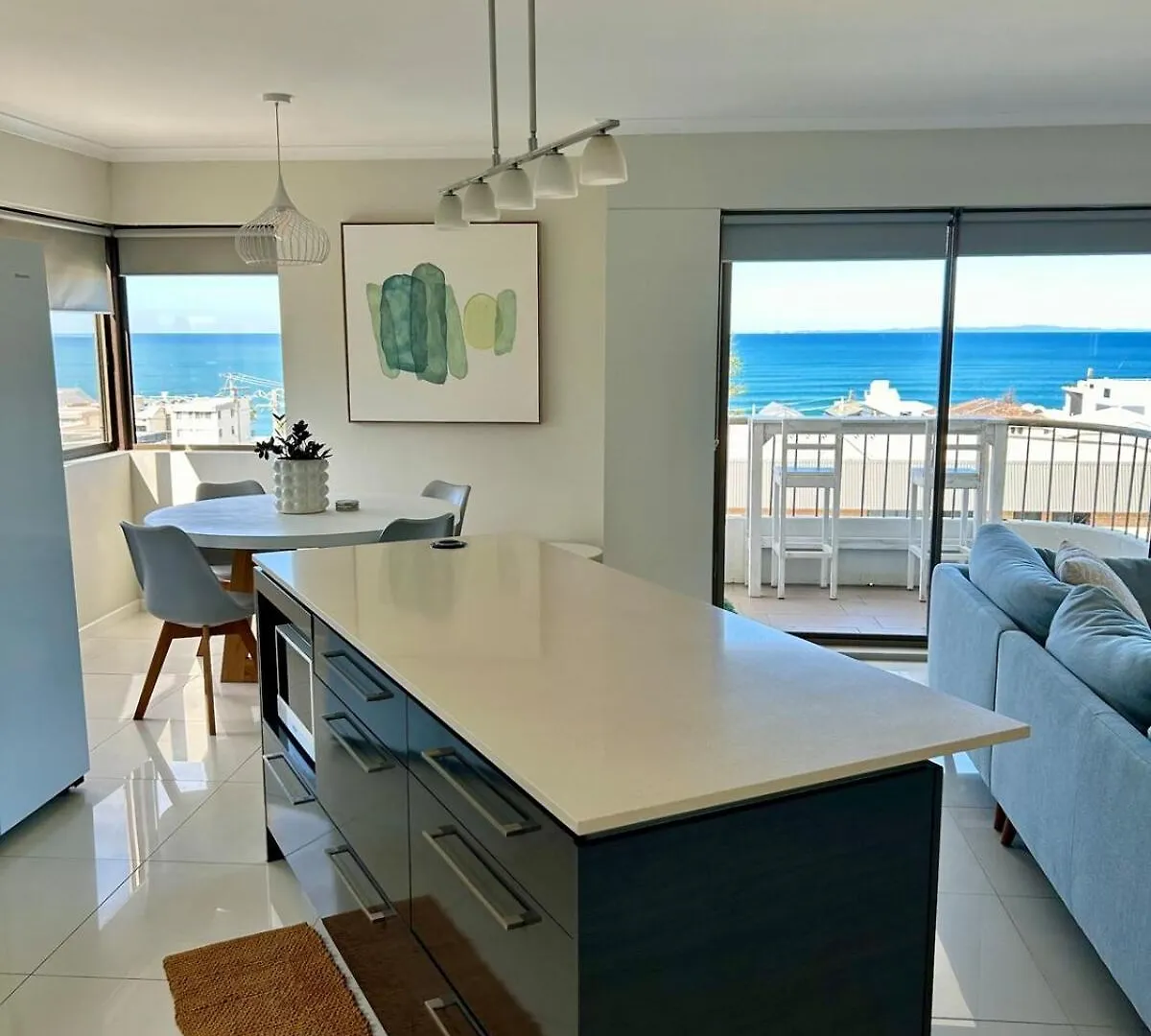 Serene Beachside Apartment Caloundra Australia